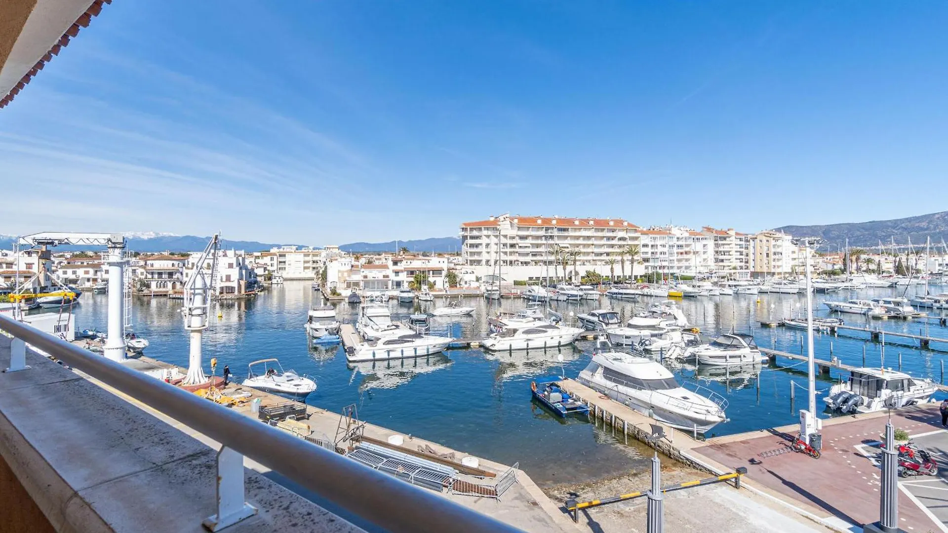 Apartment Atico Con Vistas Al Canal - Hisp-288-52 Empuriabrava