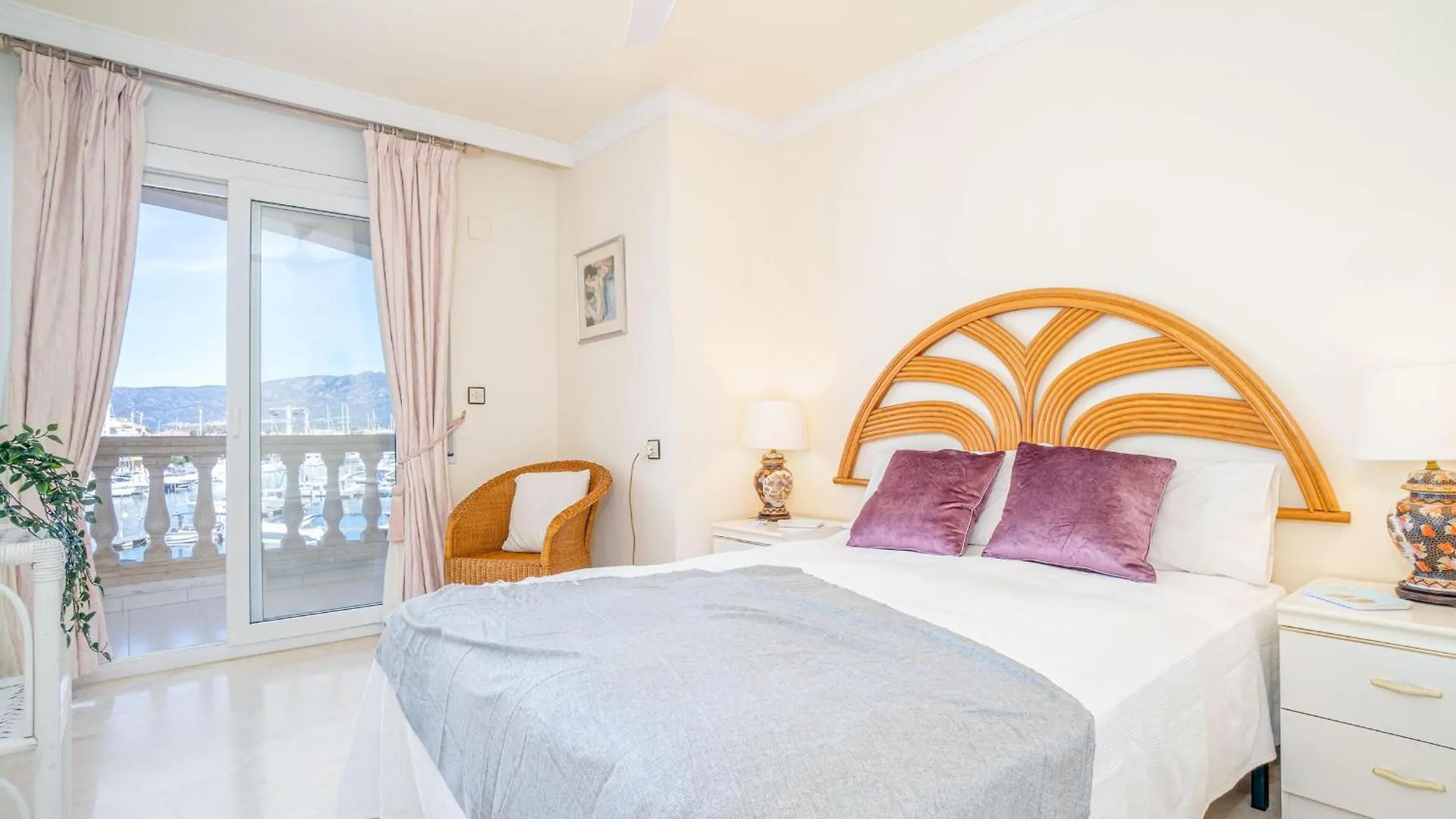 Atico Con Vistas Al Canal - Hisp-288-52 Empuriabrava